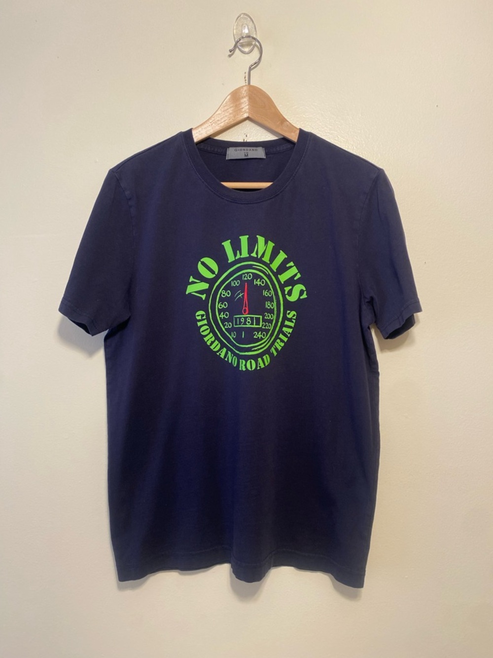 GIORDANO No Limits Navy Graphic Tee - Neon Green Print. Size M